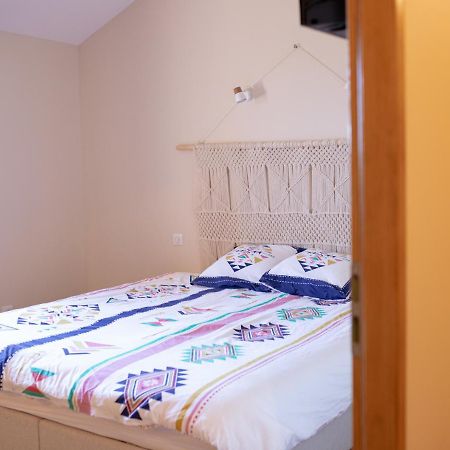 Domaine Des Jammetous - Hotel And Yoga Retreat Center La Magdelaine-Sur-Tarn Экстерьер фото
